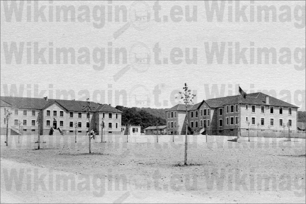Ligne Maginot - ELZANGE - (Camp de sureté) - Cour centrale