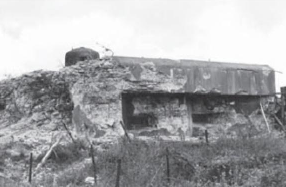 Ligne Maginot - 32/1 - FORT MORTIER - (Casemate d'infanterie - Double) - Chambre de tir gauche