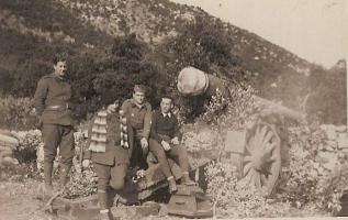 Ligne Maginot - FONTBONNE (4°Bie 157°RAP) (Position d'artillerie préparée) - Photo d'un des matériels de 155L modèle 1877 de la 4° Batterie du 157° RAP  en position à Fonbonne en 1940