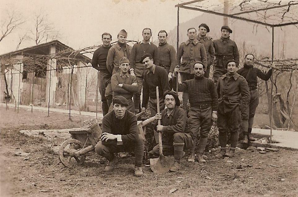 Ligne Maginot - Artilleurs du 157° RAP - Photo prise à Drap (Nice)