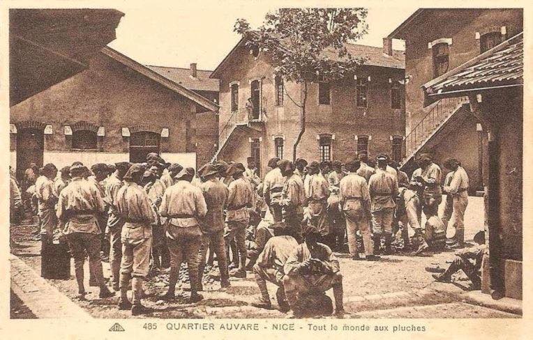 Ligne Maginot - Caserne Auvare - Saint Roch - Corvée de pluches ....