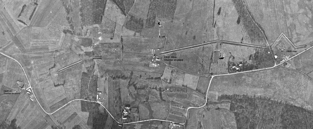 Ligne Maginot - CEZF-20  - LA BRIQUETTERIE - (Casemate d'infanterie - double) - Etat des chantiers en Mars 1940
CEZF-20 est en cours de coulée, le chantier se met juste en place à CEZF-20bis, et les fouilles ont été réalisées à CEZF-20ter