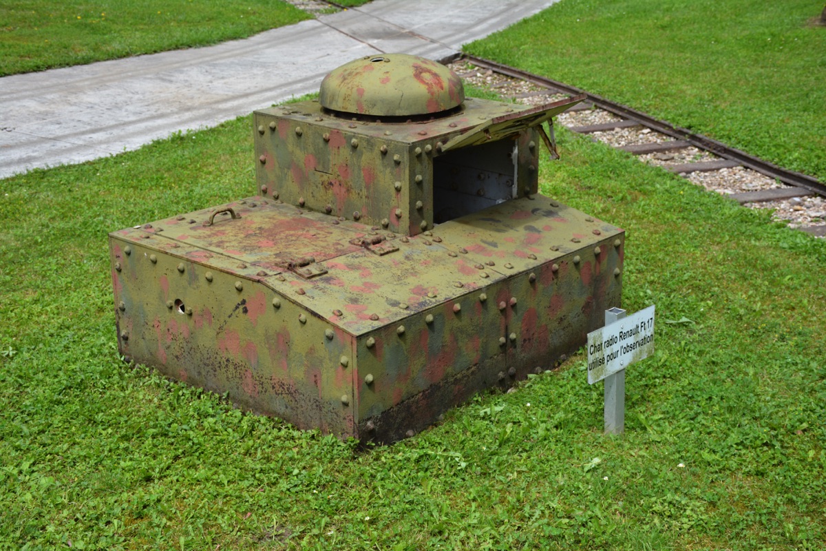 Ligne Maginot - Tourelle de char Renault FT Radio - Réutilisée comme observatoire 
Musée du Simserhof