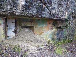 Ligne Maginot - KERFENT - A34 - (Ouvrage d'infanterie) - Bloc 2
Entrée et créneau FM de défense rapprochée