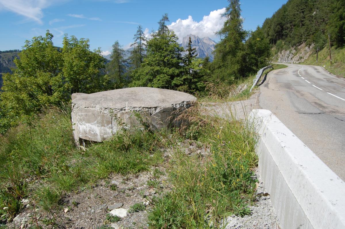 Ligne Maginot - TROIS CROIX INFéRIEUR - (Blockhaus pour arme infanterie) - 