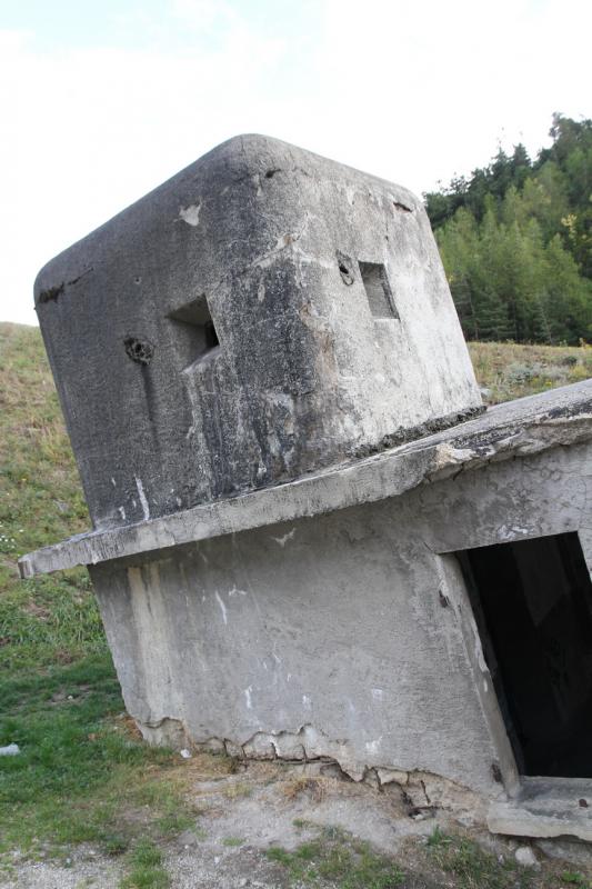 Ligne Maginot - RIEUX ROUX 1 - MAISON PENCHEE - (Casernement) - Etat en 2014