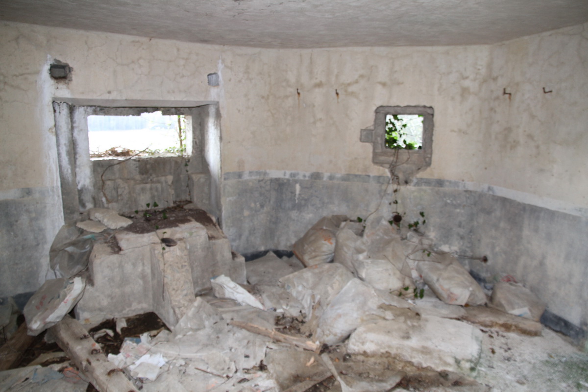 Ligne Maginot - B727 - FILS DE FER - (Blockhaus pour canon) - Façade nord