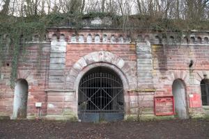 Ligne Maginot - FORT HOCHE - (Casernement) - L'entrée