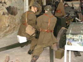 Ligne Maginot - Canon AC de 25 SA mle 1934 Hotchkiss -   Musée des Blindés (Saumur)