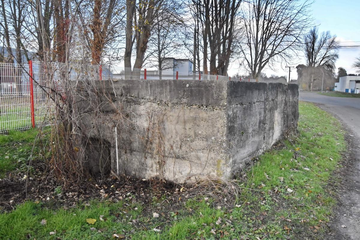 Ligne Maginot - FARSCHOLLEN - (Abri) -   Façade sud