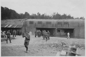 Ligne Maginot - SCHOENENBOURG - (Ouvrage d'artillerie) - L'entrée des hommes en 1940