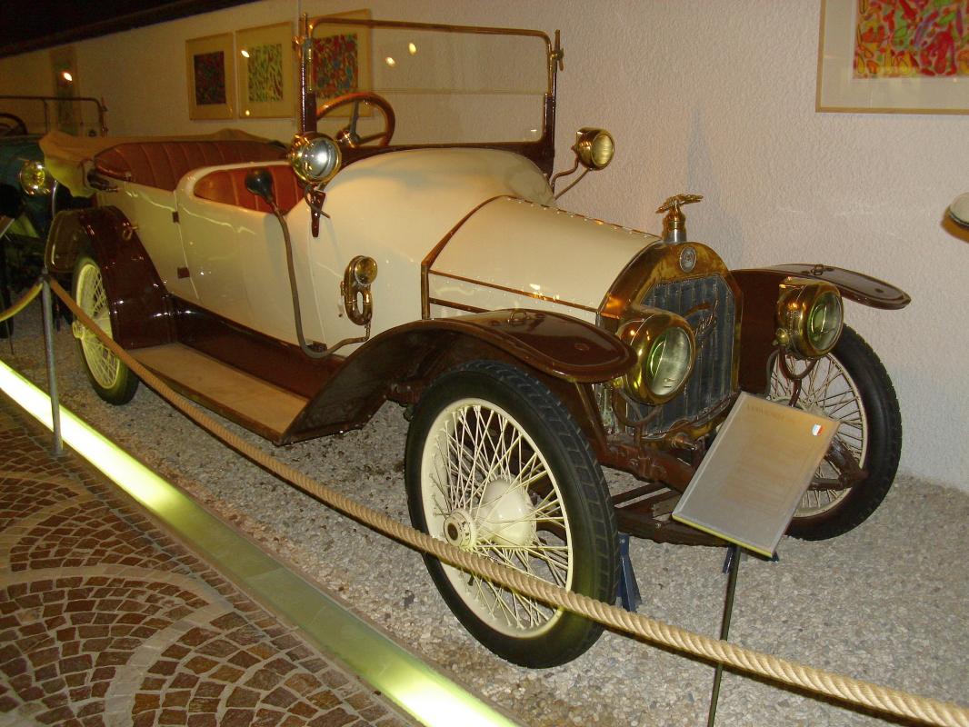Ligne Maginot - Automobiles Vermorel - Automobile  fabriquée par. la société Vermorel en 1914