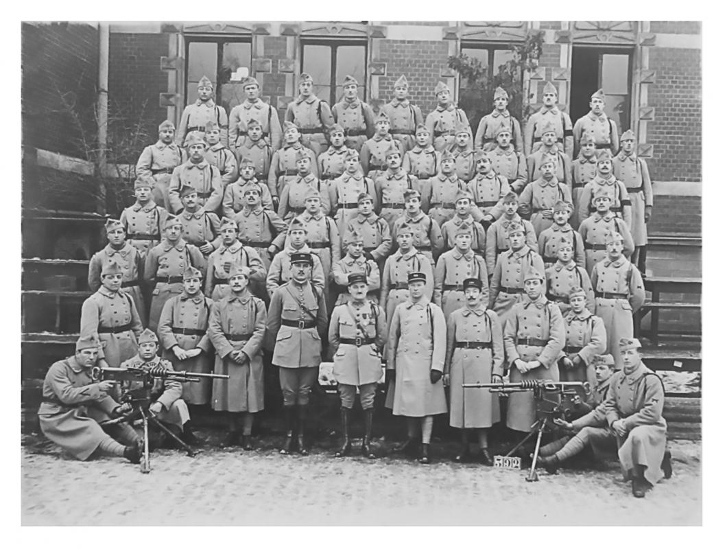Ligne Maginot - 154° Régiment d'Infanterie de Forteresse - Une compagnie du régiment à Bitche
Photo antérieure à 1923