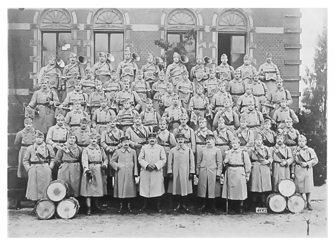 Ligne Maginot - 154° Régiment d'Infanterie de Forteresse - La fanfare du régiment
Photo antérieure à 1923