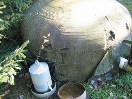 Ligne Maginot - 25/3 - NEUERGRABEN - (Casemate d'infanterie - double) - Impacts sur la cloche.