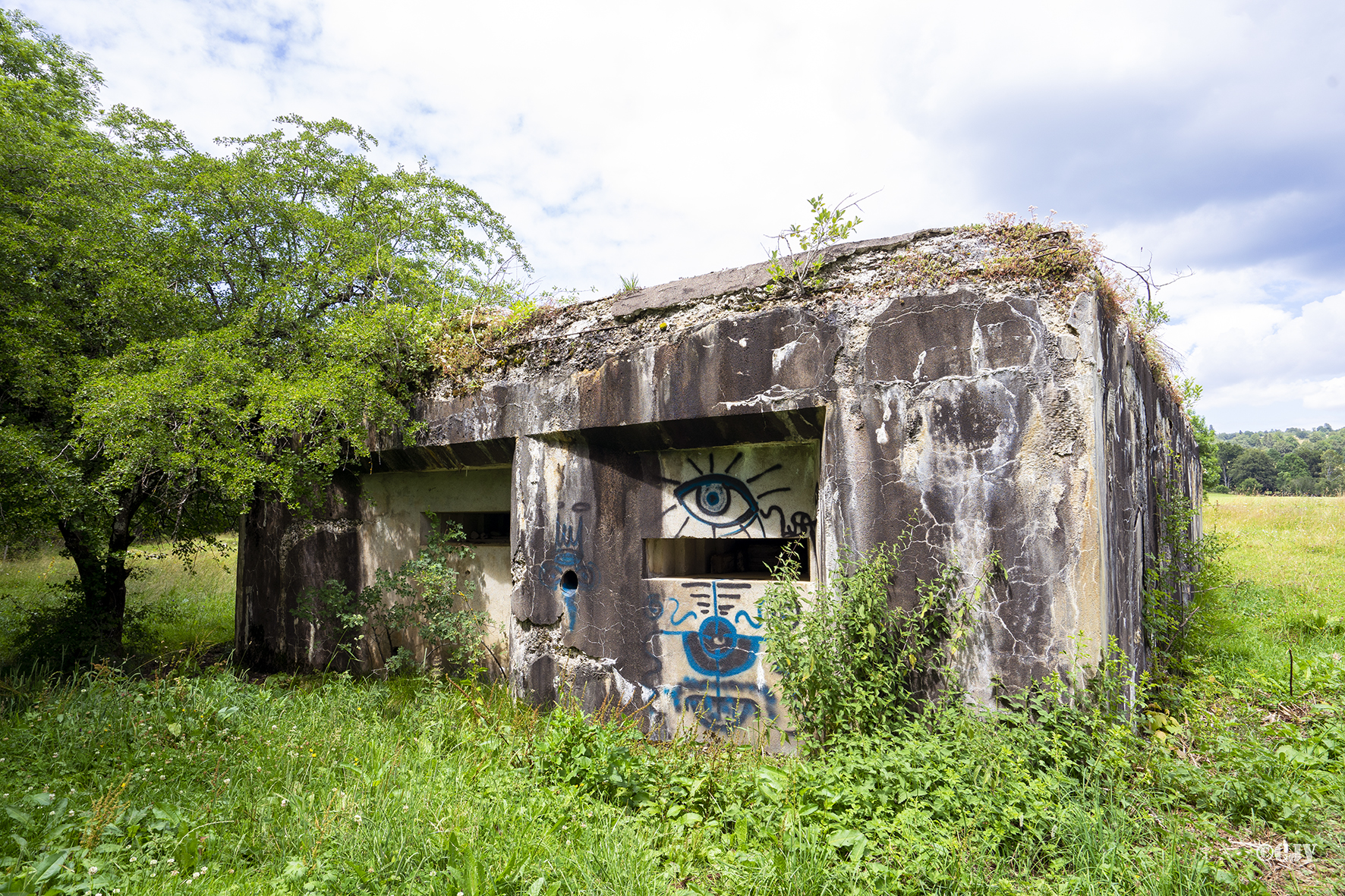 Ligne Maginot - LES BRENETS - (Casemate d'infanterie - double) - 