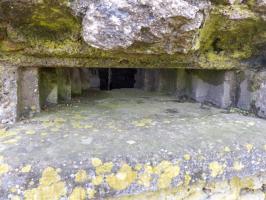 Ligne Maginot - VILLY 2 - MAISON BEAUJET - (Blockhaus pour arme infanterie) - Blockhaus pour mitrailleuses et FM flanquant la Chiers et le fossé antichar vers la casemate de la croix Morel