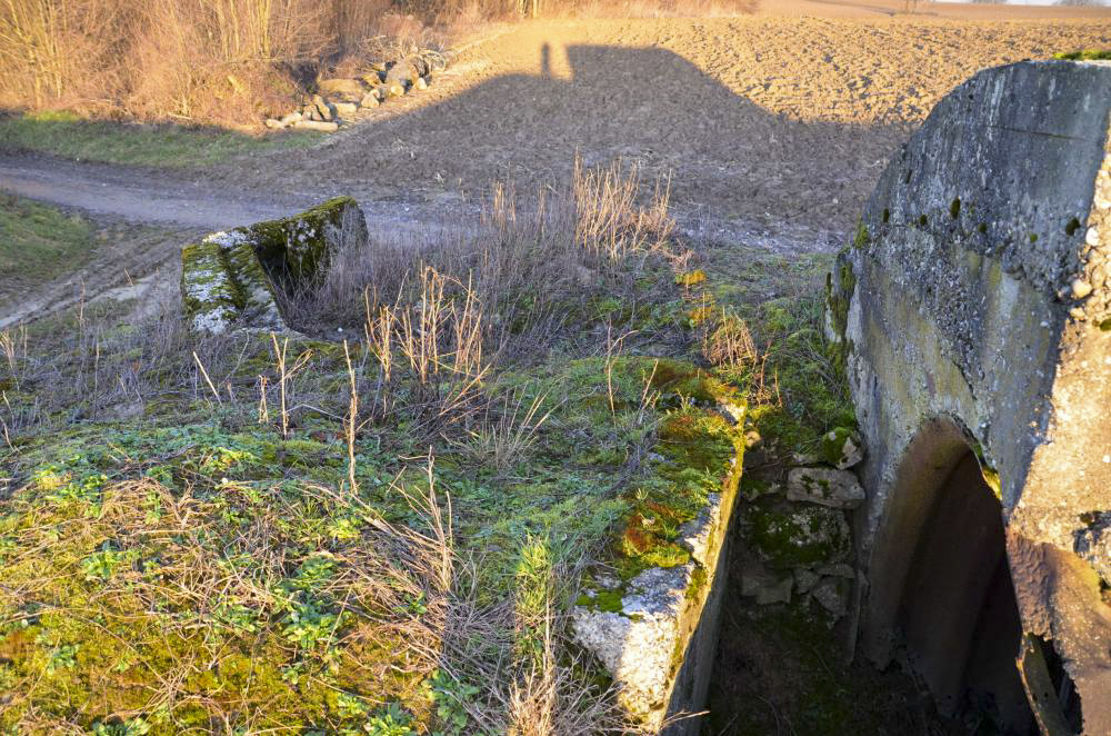 Ligne Maginot - STETTEN (3°CIE DU I/171°RIF) - (PC de Sous-Quartier) - Vue sur la tranchée d'entrée