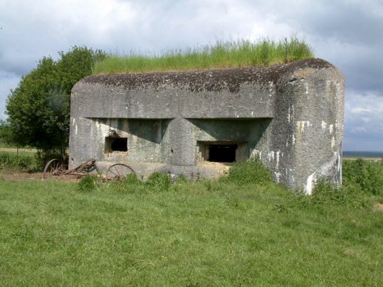 Ligne Maginot - A107 - CROIX-MOREL - (Blockhaus lourd type STG / STG-FCR - Double) - 