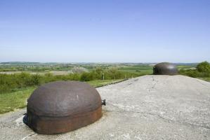 Ligne Maginot - ROHRBACH - FORT CASSO - (Ouvrage d'infanterie) - Bloc 2
Cloches AM (1er plan) et GFM (derrière)