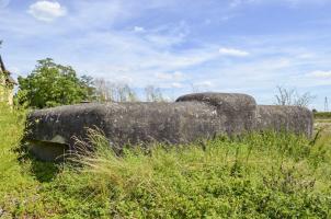 Ligne Maginot - ALGOLSHEIM - ABBATUCCI - (Blockhaus pour arme infanterie) - Coté nord avec créneau de mitrailleuse et ouest avec l'excroissance qui pourrait servir d'observatoire