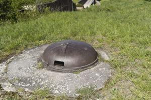 Ligne Maginot - TOUR BASTIONNEE 3 (CM N°1/I/28° RIF) - (PC de Sous-Quartier) - Vue extérieur de la coupole