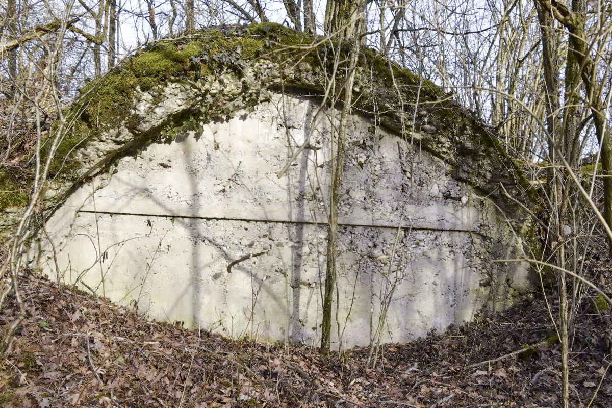 Ligne Maginot - ALTERGRUND 3 - (Abri) - Mur de l'abri en tôle 'métro'