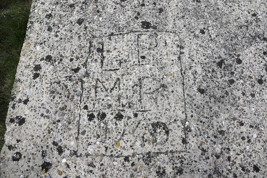 Ligne Maginot - ALTE STRASSE - (Observatoire d'infanterie) - Inscription sur la dalle