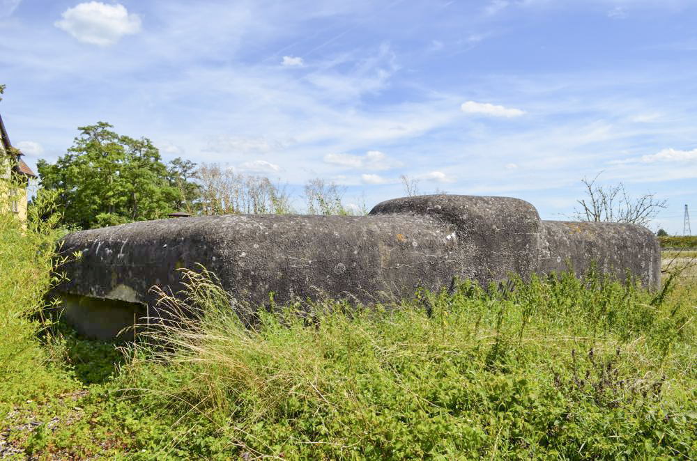 Ligne Maginot - ALGOLSHEIM - ABBATUCCI - (Blockhaus pour arme infanterie) - Façade arrière et créneau de flanquement nord-est