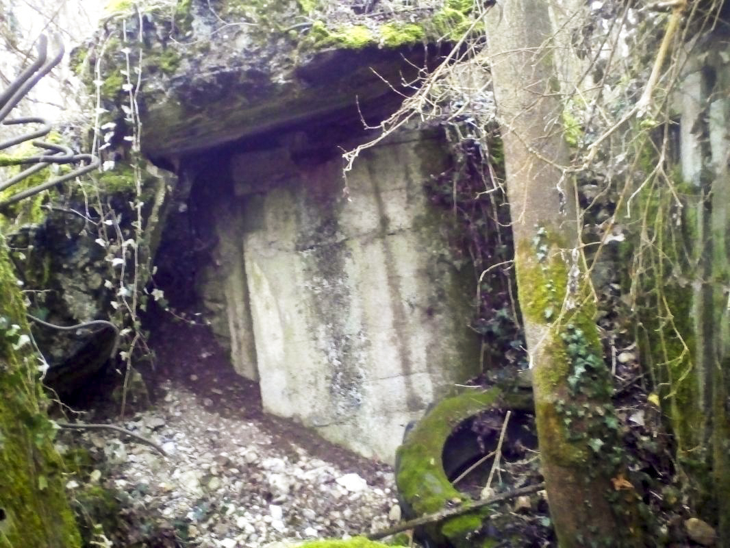 Ligne Maginot - THIERBACH 1 - (Blockhaus de type indéterminé) - A l'intérieur.