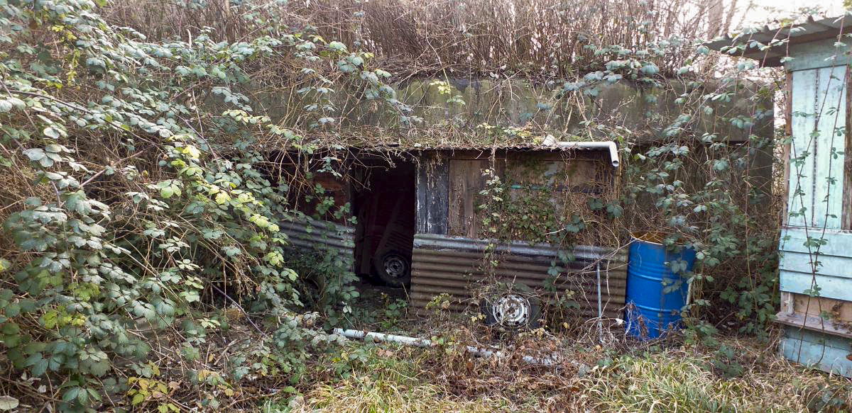 Ligne Maginot - 51 - BUSSIERES - (PC de Sous-Quartier) - Chambre de tir nord