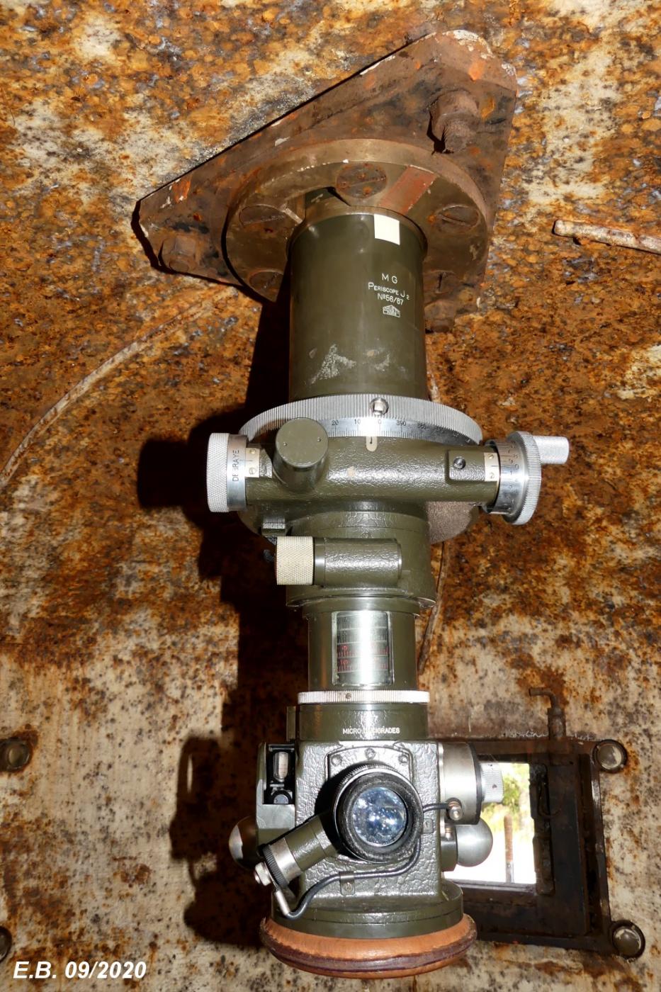 Ligne Maginot - Périscope J2 - Périscope type J2 place dans sa cloche d'observation
Ouvrage de Sentzich