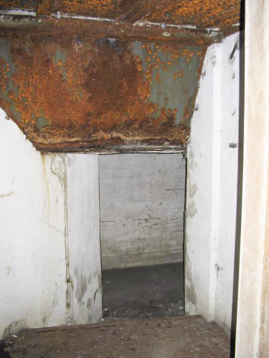 Ligne Maginot - 420C - DAVOUST (I° / 172° RIF) - (PC de Quartier) - Accès de l'abri depuis la galerie