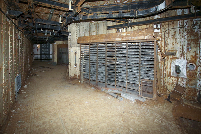 Ligne Maginot - HOCHWALD - (Ouvrage d'artillerie) - Bloc 12 
Casiers à munitions du bloc