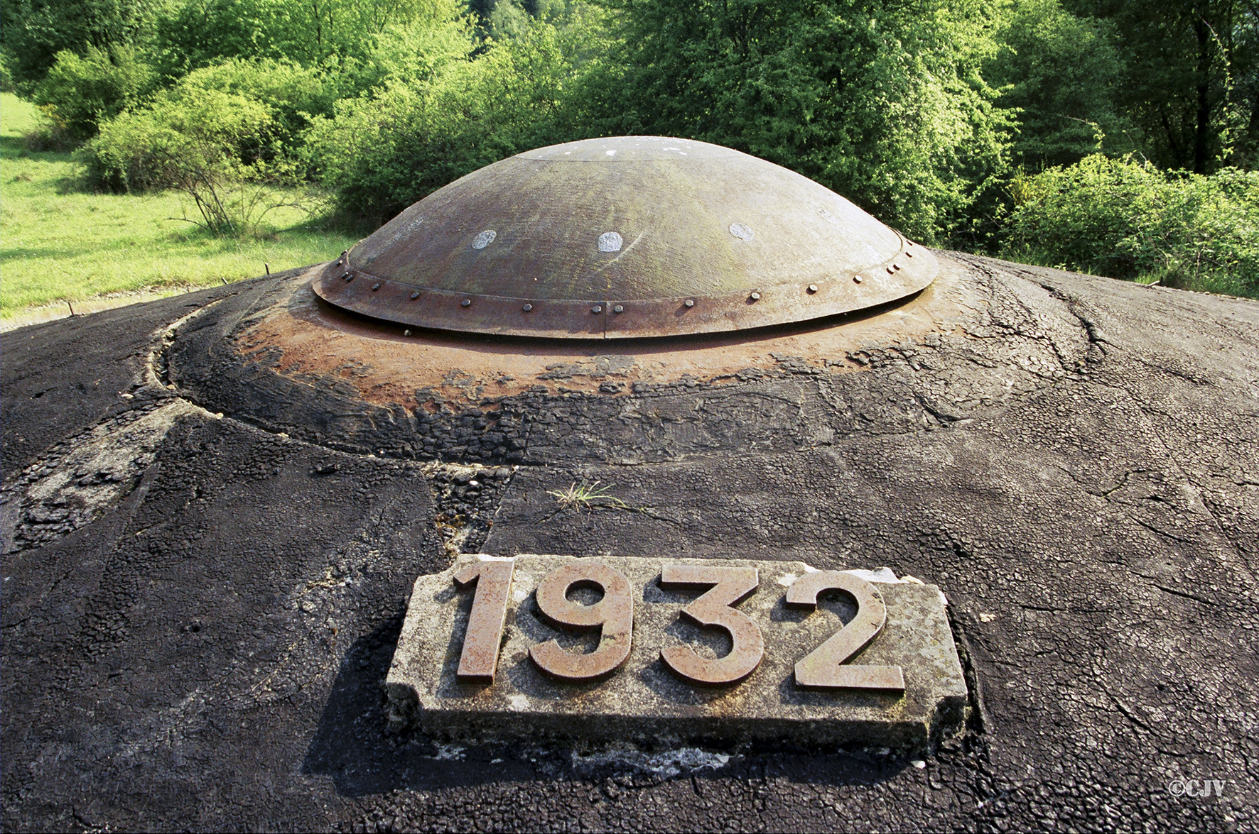 Ligne Maginot - HOCHWALD - (Ouvrage d'artillerie) - Bloc 15 
Tourelle de mitrailleuses