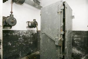 Ligne Maginot - Central téléphonique du Charmaix - Armoire forte contenant les documents d'exploitation du central