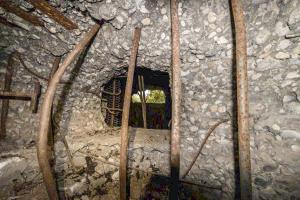 Ligne Maginot - WELSCHHOF - (Ouvrage d'infanterie) - Bloc 1
La casemate a été percée par les tirs allemands