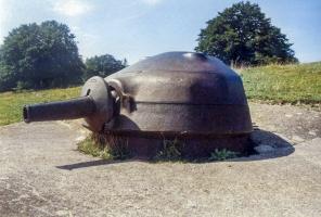 Ligne Maginot - GRANGES MIROIR (TD N°368) - (Cuve pour arme d'infanterie) - Tourelle démontable STG mle 35-37 n° 368