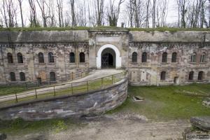 Tourisme Maginot - FORT PETAIN  FRERE (172° RIF) - (PC de Sous-Secteur) - L