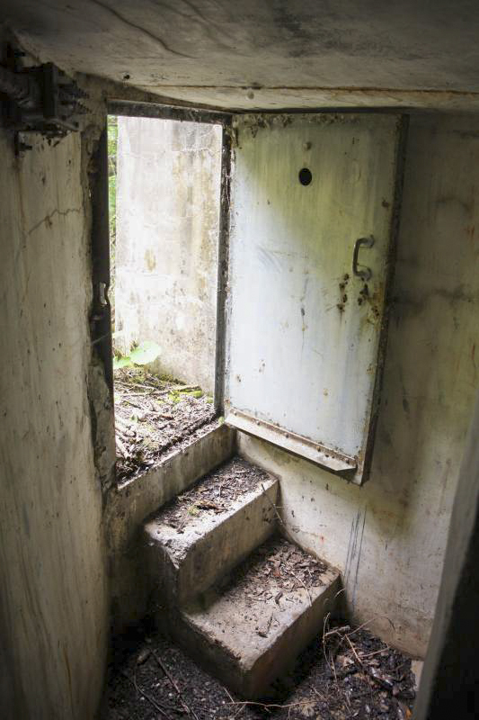 Ligne Maginot - 112 - PONT NUAZ - (Chambre de coupure) - L'accès à la chambre de coupure