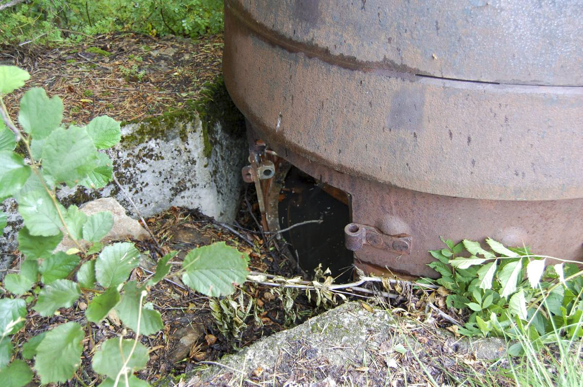 Ligne Maginot - AMODON (TD N° 600) - (Cuve pour arme d'infanterie) - Trappe d'accès inférieur