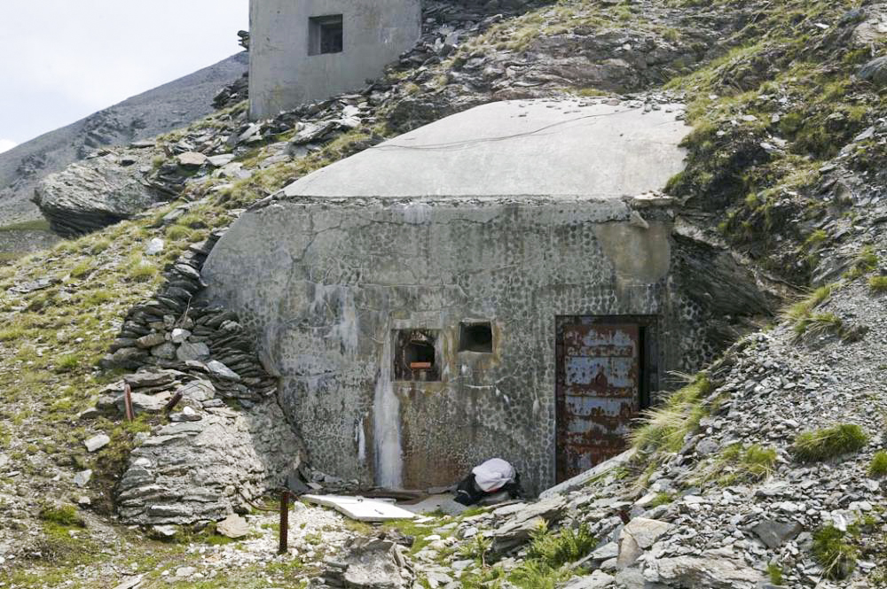 Ligne Maginot - FREJUS - (Ouvrage d'infanterie) - Le bloc d'entrée