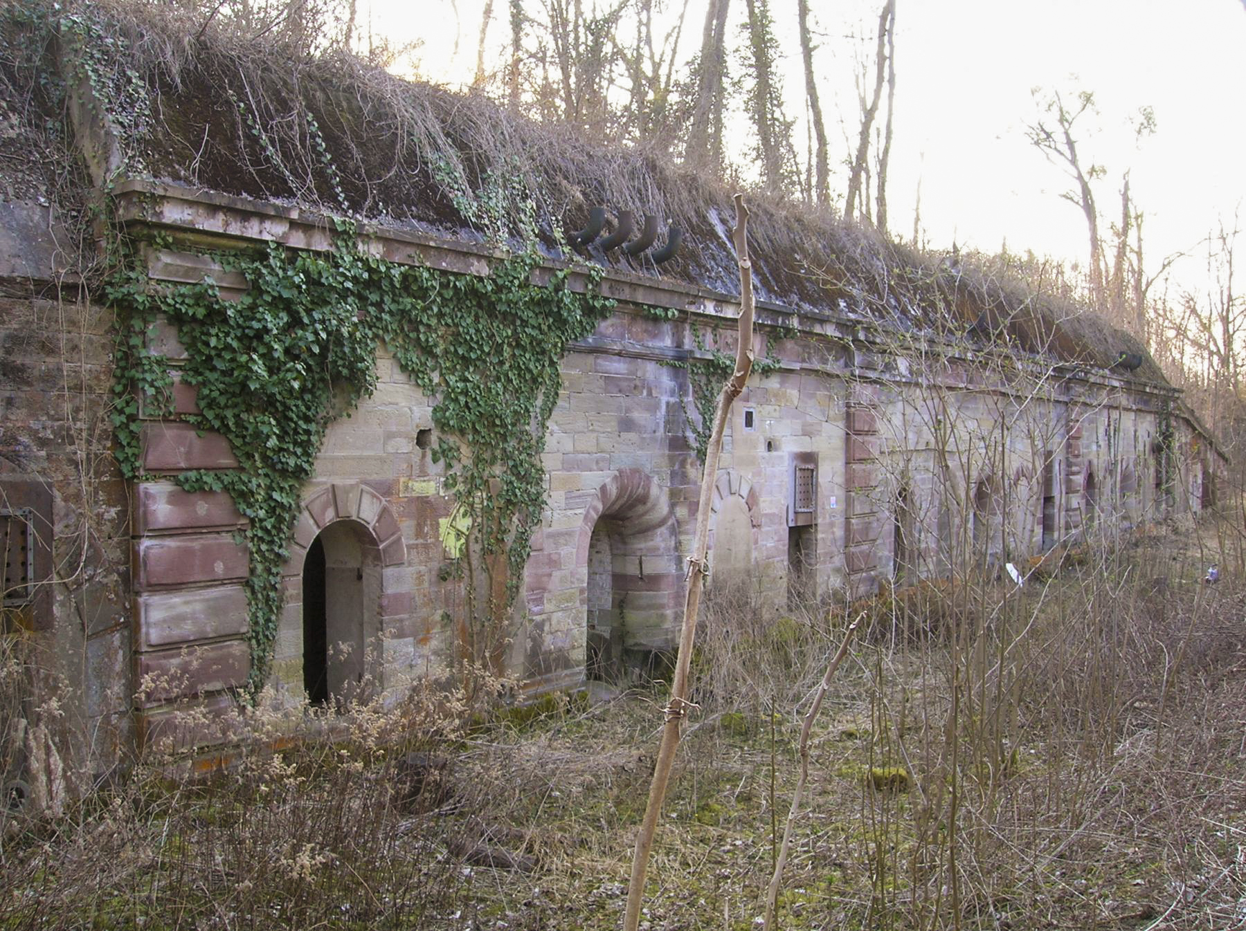 Ligne Maginot - UHRICH - HOCHE (1° BON 237° RI) - (PC de Sous-Quartier) - Caserne