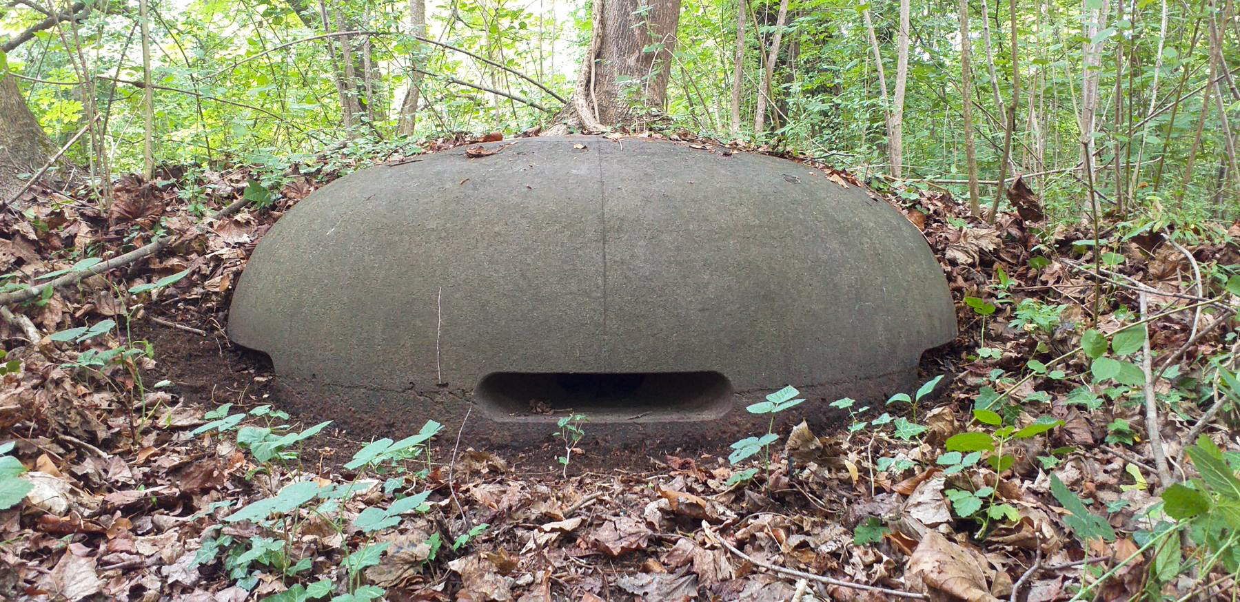 Ligne Maginot - UHRICH - HOCHE (1° BON 237° RI) - (PC de Sous-Quartier) - Abri traverse gauche
Observatoire d'artillerie - cloche mle 1896