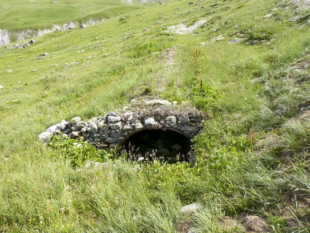 Ligne Maginot - VALLEE ETROITE  - (Casernement) - 