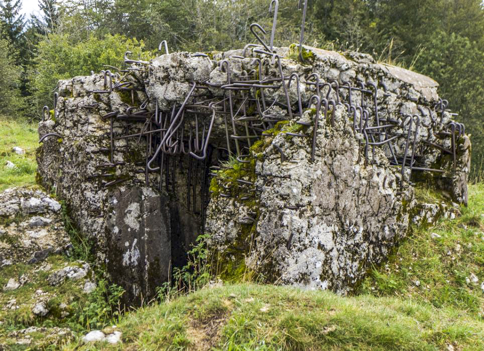 Ligne Maginot - GRAND TAUREAU - (Blockhaus pour arme infanterie) - 