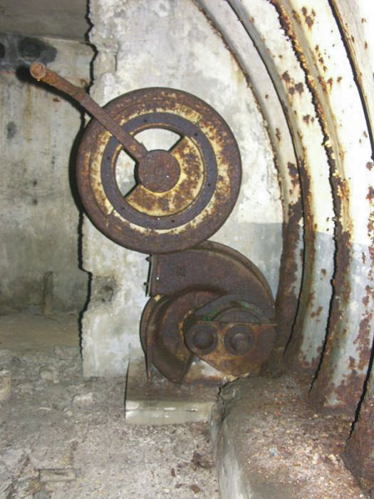 Ligne Maginot - KUHLENDORF (79° RIF - 156°RA) (PC de Sous-Secteur) - Ventilateur à bras dans une alvéole