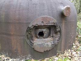 Ligne Maginot - GRAND BOIS - (Casemate d'infanterie) - Le créneau type B d'une cloche GFM