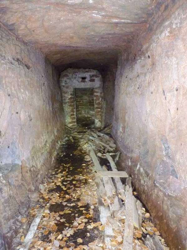 Ligne Maginot - BIESENBERG - OBS AVANCé - (Observatoire d'artillerie) - Galerie latérale taillée dans le roc