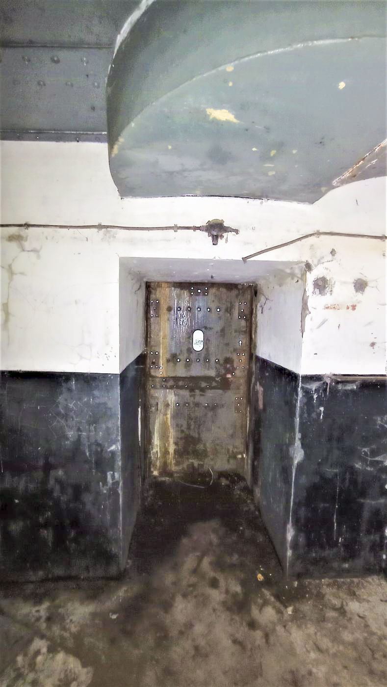 Ligne Maginot - FREUDENBERG (QUARTIER SCHIESSECK - I/37° RIF) - (Abri) - Entrée du coffre Ouest